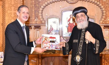 البابا تواضروس الثاني يستقبل عددا من السفراء الجدد