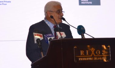 رئيس التأمين الاجتماعي يستعرض  تحديات الهيئة وحلولها