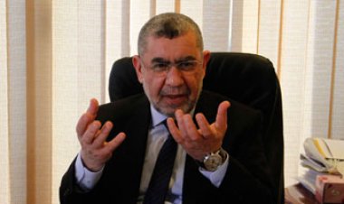 «العاصمة»  تكشف تفاصيل جديدة بشأن التحقيق مع صاحب صيدليات العزبي