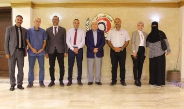 محافظ شمال سيناء يستقبل لجنة البرنامج القومي لمواجهة الشائعات