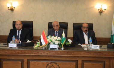 محافظ الجيزة يتابع التجهيزات النهائية لاستقبال العام الدراسي الجديد