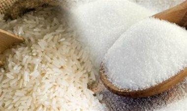 الحكومة تنفي وجود نقص في سلعتي الأرز والسكر بالأسواق