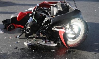 سباق الموتوسيكلات ينتهي بمصرع شاب وإصابة آخر بجرجا