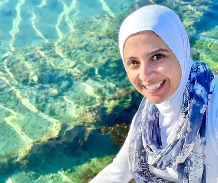 ‏حنان ترك توجه نصيحة لجمهورها: «غفلات سنسأل عنها»