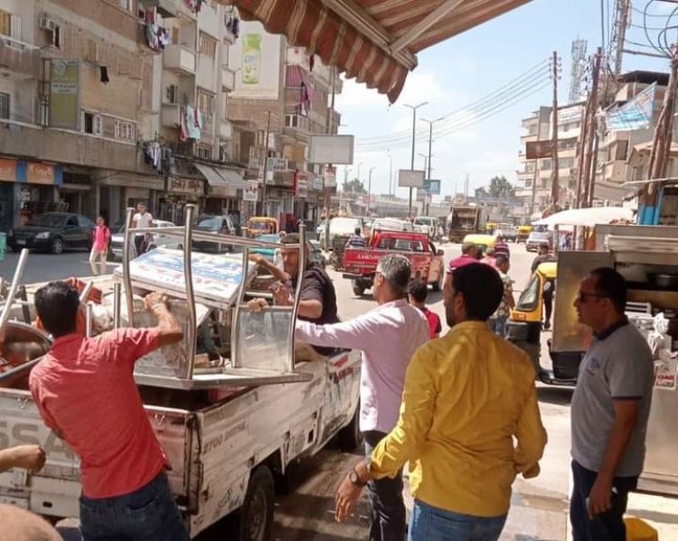 رفع 1080 حالة إشغال طريق مخالف وإزالة 5 أكشاك دون ترخيص بالبحيرة