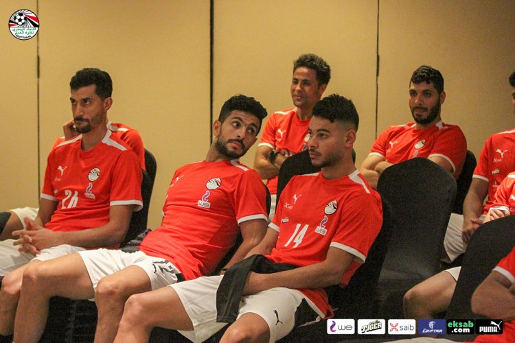 إصابة دونجا بغضروف الركبة في مران منتخب مصر