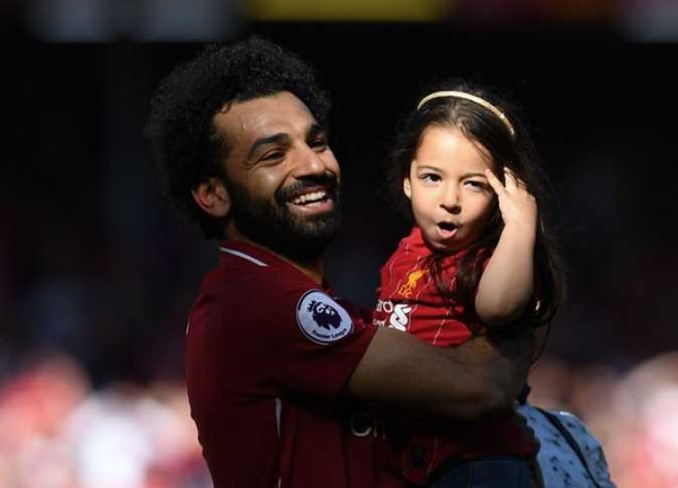 الدوري الإنجليزي يحتفل بابنة محمد صلاح.. تعرف على السبب | فيديو