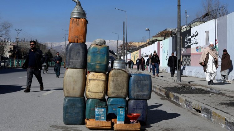 طالبان توقع اتفاقا مع روسيا لتوريد البنزين والغاز والقمح لأفغانستان