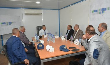 الفريق أسامة ربيع يتابع حصاد الأحواض المستزرعة و42 طن جمبري