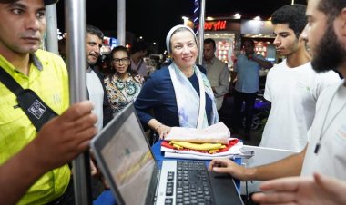 وزيرة البيئة تجري 80 زيارة ميدانية للتوعية بأضرار البلاستيك بشرم الشيخ