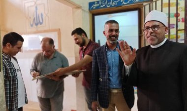 صور| عبد الموجود الدسوقي يتفقد 3 معاهد أزهرية ببنها في أول يوم دراسة بالعام الجديد