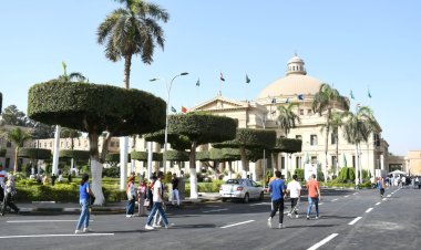 «الخشت» : انتظام الدراسة بكليات جامعة القاهرة في اليوم الثاني