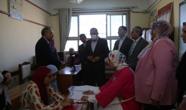 محافظ كفر الشيخ يتفقد عدد من المدارس ويوجه بتفعيل مجموعات التقوية.. صور