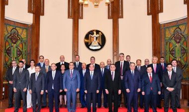 الرئيس السيسي يستقبل وفدا اقتصاديا من رموز مجتمع الأعمال بدولة الكويت