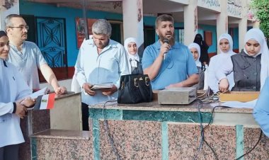 محافظ كفر الشيخ ينعى معلم رياضيات توفي بطابور الصباح أثناء حديثه عن النبي