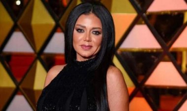 رانيا يوسف ترد على اتهامها بالهجوم على حسين فهمي