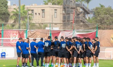 تفاصيل اجتماع «كولر» و«عبد الحفيظ» مع لاعبي الأهلي