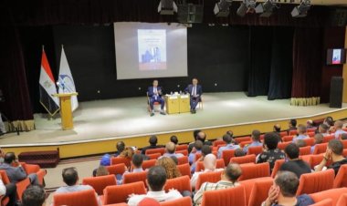 المندوه يستعيد ذكريات النصر في مكتبة الإسكندرية