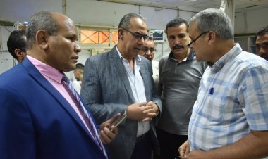 مدير تعليم سوهاج  يزور المعلمات المصابات في انقلاب سيارة بدار السلام