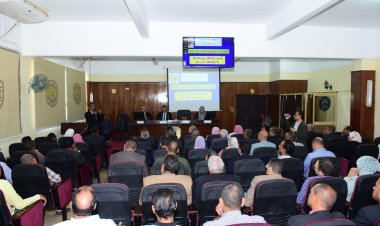 رئيس جامعة سوهاج يجتمع مع الرئيس التنفيذي للهيئة العامة لتعليم الكبار بصعيد مصر