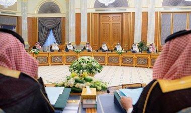 خادم الحرمين الشريفين يترأس جلسة مجلس الوزراء