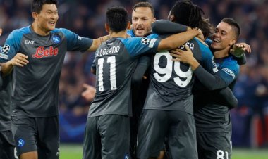 نابولي يعزز صدارته للدوري الإيطالي