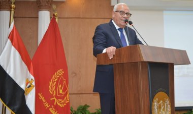 محافظ بورسعيد يعقد ندوة تثقيفية حول انتصارات أكتوبر