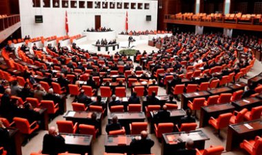 أول رد لرئيس البرلمان التركي بشأن محاكمة «نتنياهو» أمام الجنائية الدولية