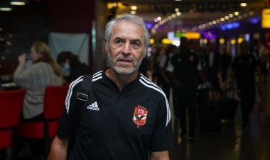 عبد الحفيظ يكشف سبب غياب كولر ومعلول عن مران الأهلي وإصابة السولية