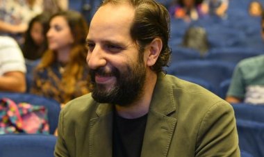 شاهد| تكريم أحمد أمين في افتتاح مهرجان حكاوي الدولي لفنون الطفل