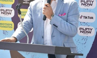 وزير الشباب والرياضة يفتتح البطولة الإفريقية للمدارس