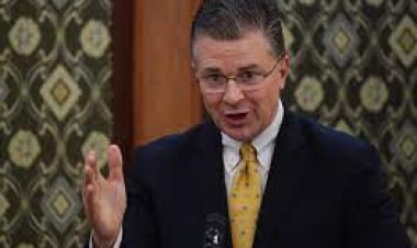 مساعد وزير الخارجية الأمريكي يزور فيتنام ولاوس لتعميق التعاون قبل قمة الآسيان