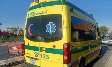 إصابة 8 أشخاص في تصادم سيارتين ودراجة بخارية بسوهاج