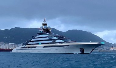 واشنطن تحذّر هونج كونج بعد استقبالها يختا يملكه ملياردير روسي