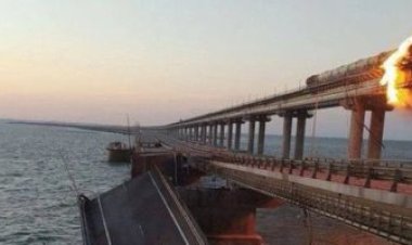 بطريقة غريبة..  مسؤول أوكراني بارز يُهنئ بوتين بعيد ميلادة