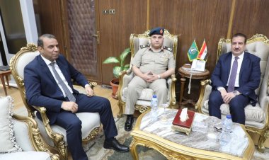 محافظ المنوفية يستقبل مدير كلية الدفاع الوطني على هامش تخرج الدفعة الأولى للدورة التثقيفية