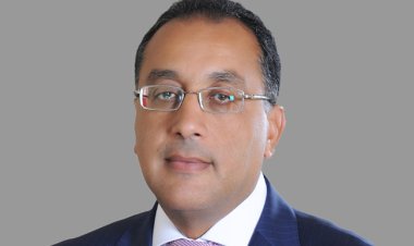 رئيس الوزراء يبحث سبل توطين صناعة الطلمبات مع إحدى الشركات