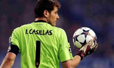 إيكر كاسياس  مُعتذرًا  لمتابعيه: «حسابي مخترق»