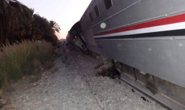 عاجل.. خروج جرار وعربة قطار عن القضبان بأسوان