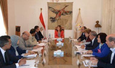 وزيرة الثقافة تشهد اجتماع اللجنة العليا لجائزة الدولة للمبدع الصغير في نسختها الثالثة