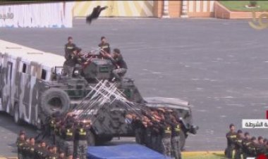 الرئيس السيسي يشهد عروضا لعدد من طلاب وخريجي كلية الشرطة 2022