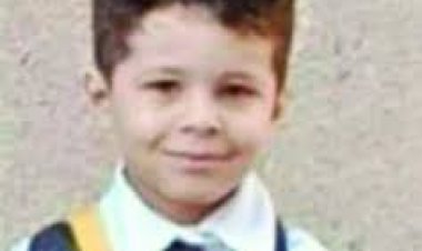 وفاة طفل 5 سنوات  بعد نسيانه داخل حافلة لنقل الطلاب شرق السعودية