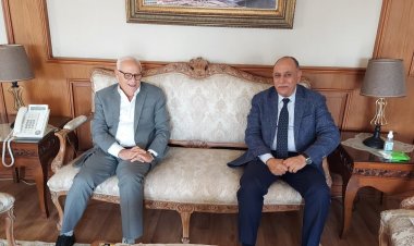 محافظ بورسعيد  يستقبل نائب رئيس الهيئة الاقتصادية