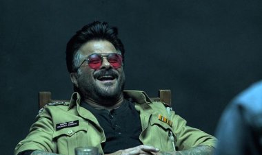 في أول حدث عالمي منذ 2019.. سر ظهور الممثل الهندي أنيل كابور وزوجته  بالأقصر