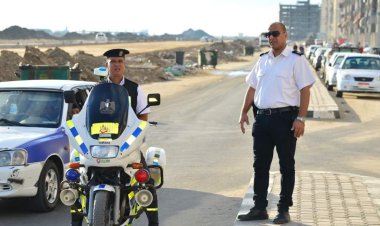 رئيس بور فؤاد يتابع سير عملية نقل الطلاب من مساكن حي الفيروز إلى مدارس المدينة