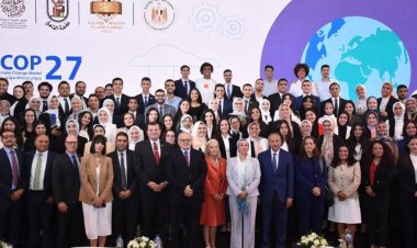 رئيس جامعة القاهرة يشهد فاعليات نموذج محاكاة مؤتمر المناخ COP 27