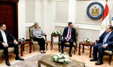 الملا: قطاع البترول يكثف أنشطة البحث لتحقيق اكتشافات تسهم في زيادة الإنتاج