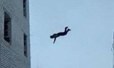 ارتجاج في المخ.. سقوط تلميذ من الشرفة خلال تركيب طبق «دش» ببورسعيد