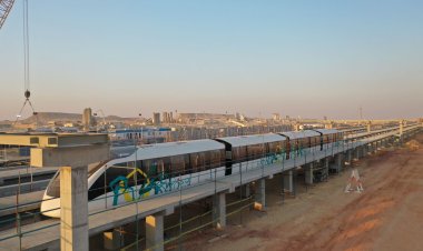 وزير النقل يتفقد مشروع مونوريل شرق النيل ويتابع  الاستعدادات الخاصة بالتشغيل التجريبي