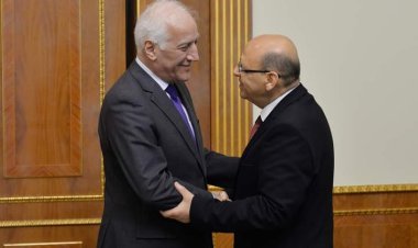 رئيس أرمينا  يستقبل السفير فوق العادة والمفوض لجمهورية مصر العربية بهاء الدسوقي